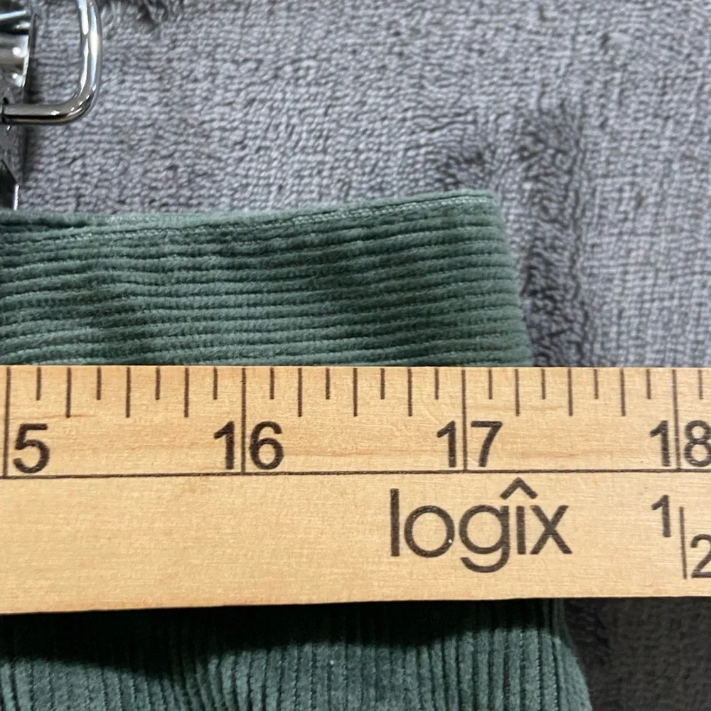 L.L. Bean Corduroy Pants Women’s Size 16 Petite Olive Green